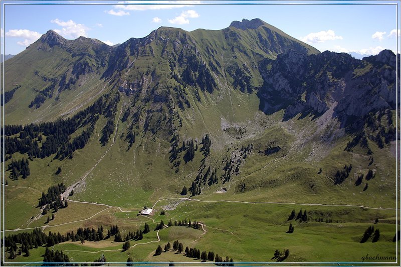 20050812_071
